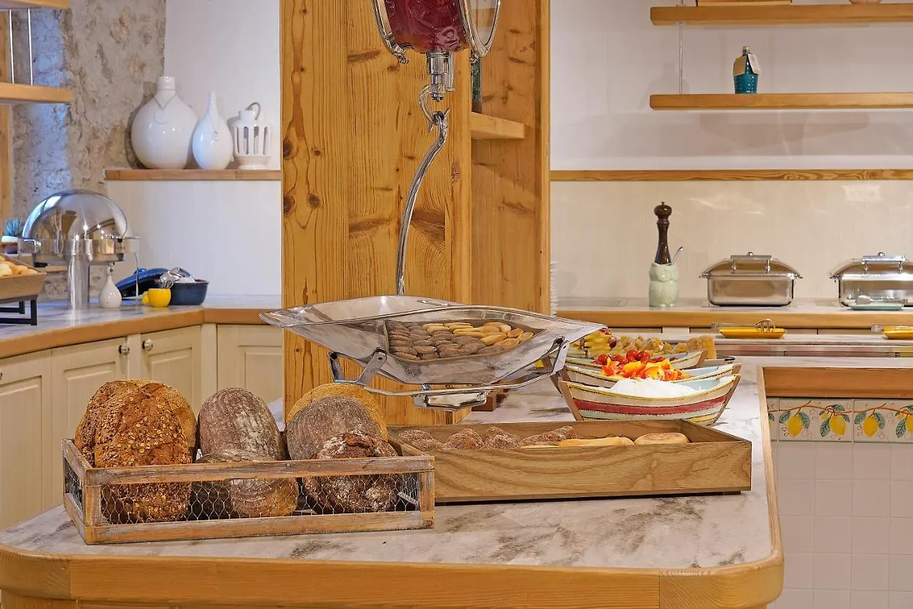 Hotel Caravel Limone sul Garda Włochy