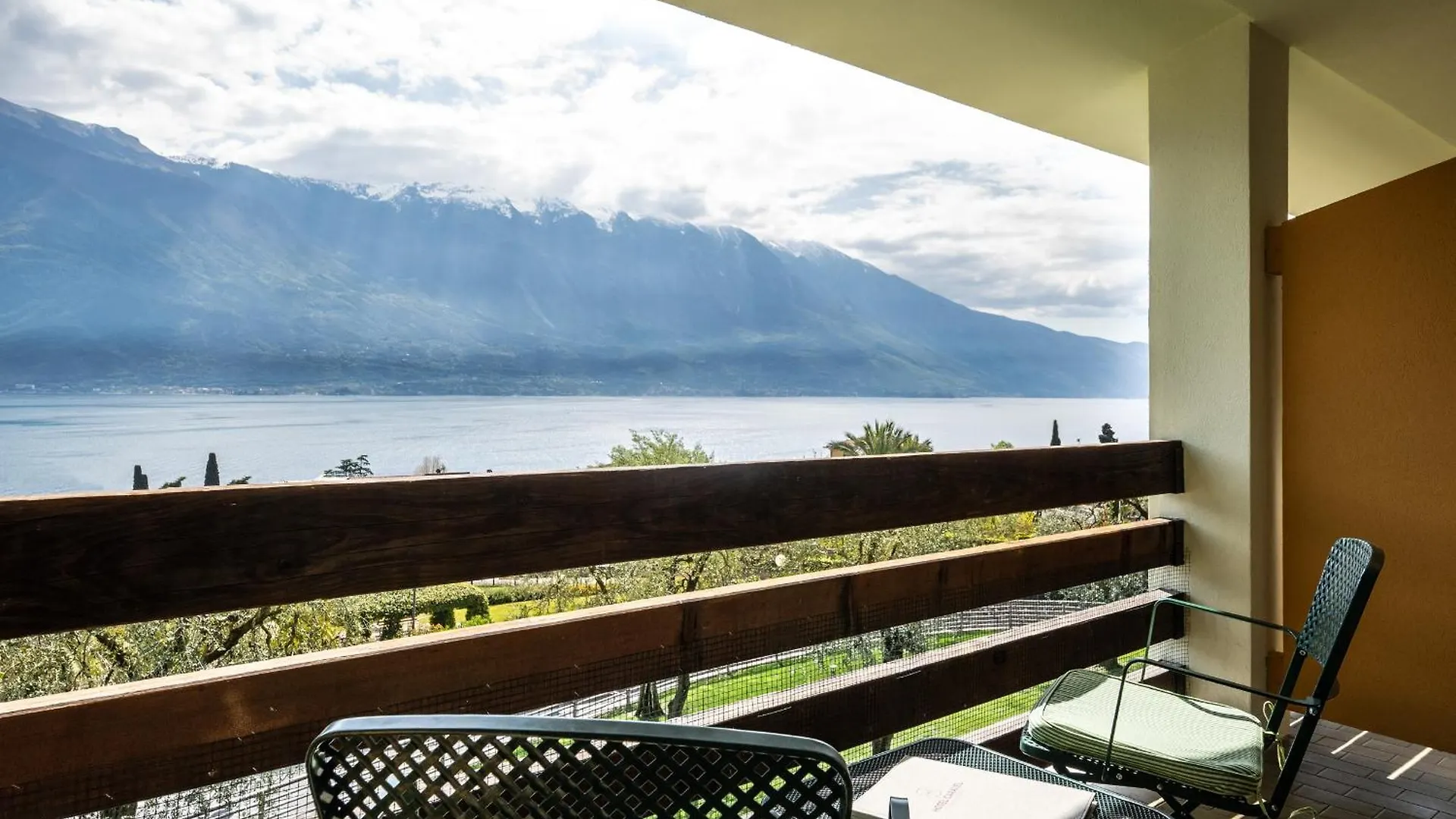 Hotel Caravel Limone sul Garda Włochy