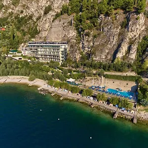 Astor Hotel