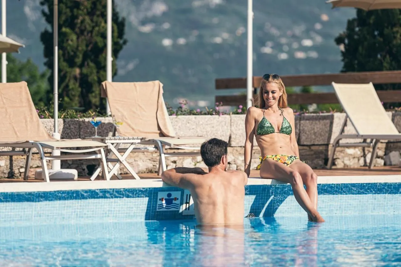Hotel Caravel Limone sul Garda 4*,  Italy