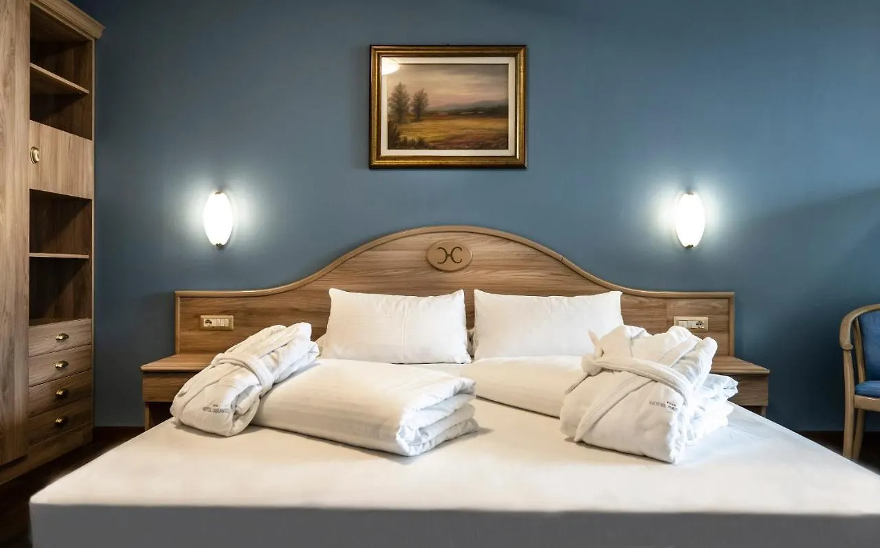 Hotel Caravel Limone sul Garda