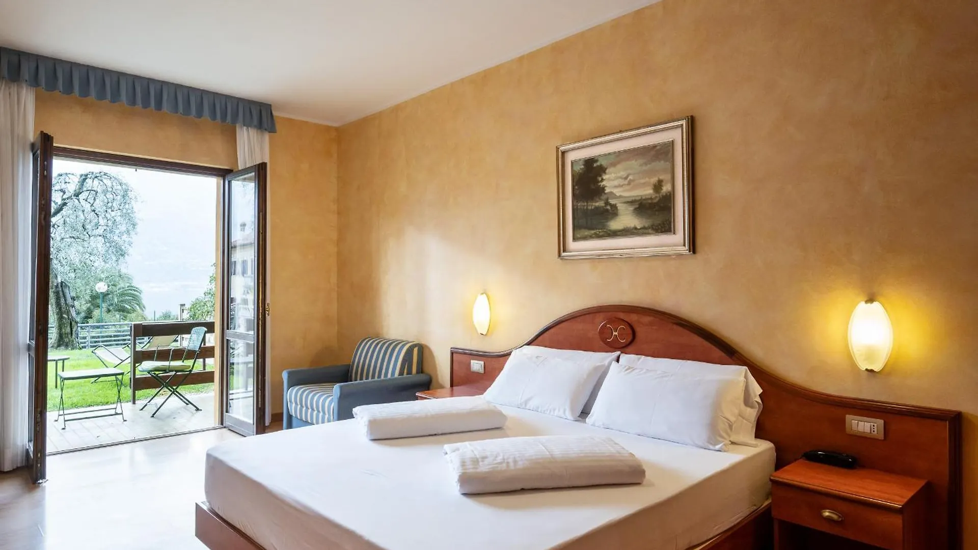 Hotel Caravel Limone sul Garda