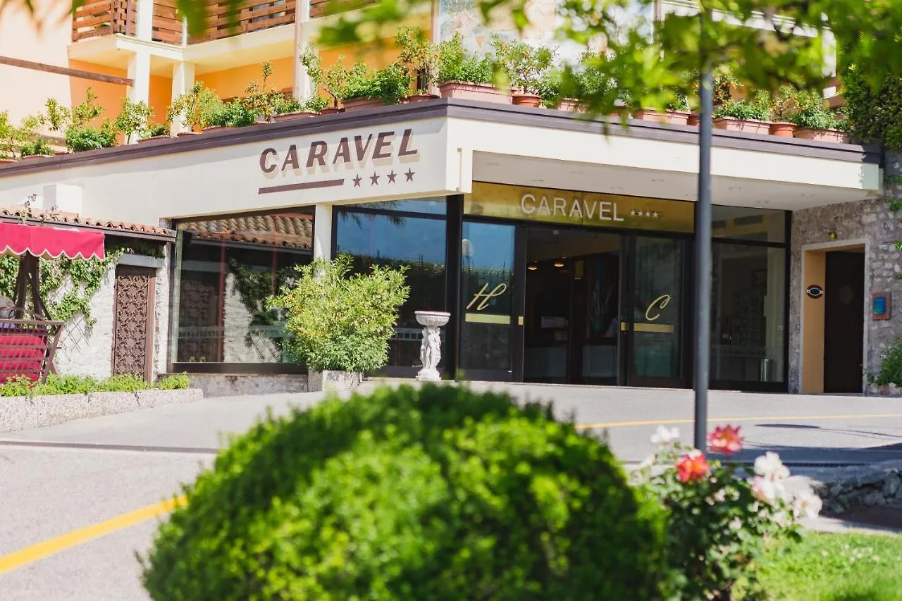 Hotel Caravel Limone sul Garda 4*,
