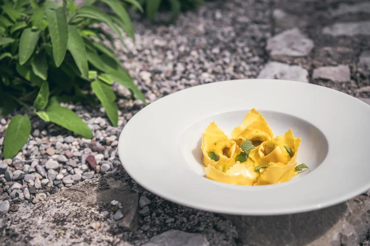 Hotel Caravel Limone sul Garda