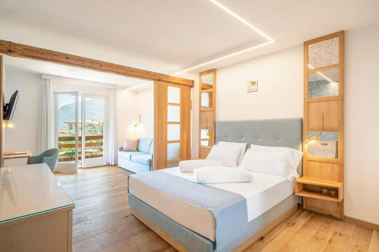 Hotel Caravel Limone sul Garda